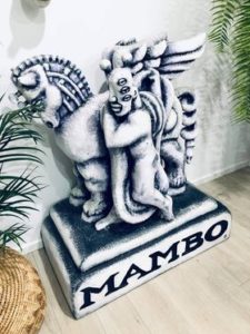 Mambo Statue