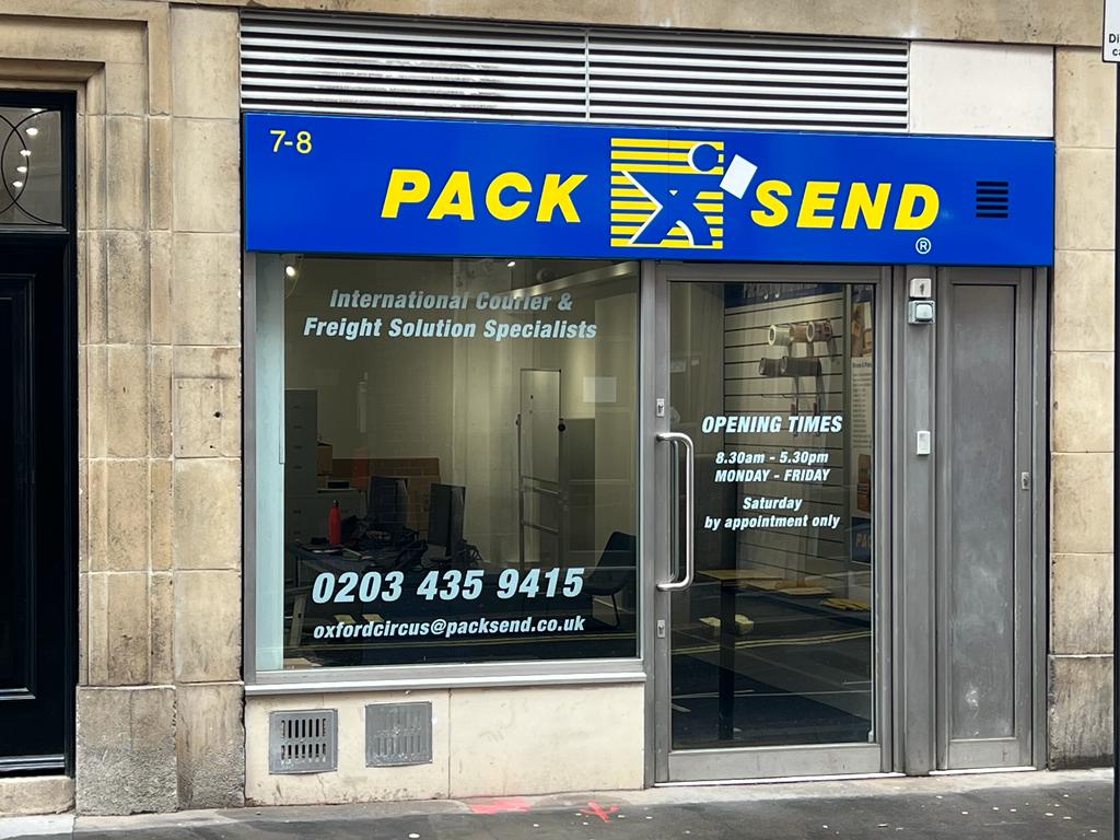 PACK & SEND Oxford Circus