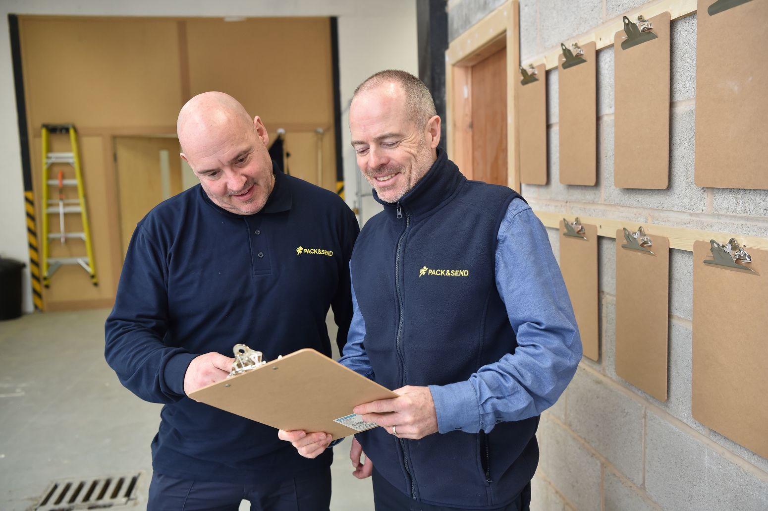 PACK AND SEND Warrington, Cheshire